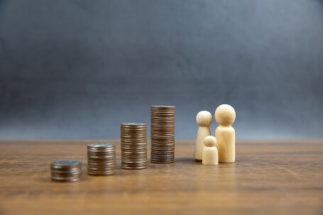 The Dangers of Lending to Loved Ones
 for Real Estate Purchase